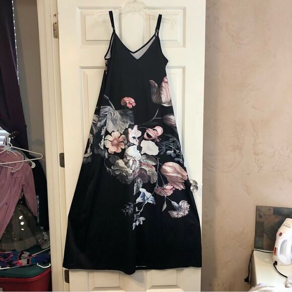 Maxi Dress For Women Flower Floral Print Sleeveless Adjustable Straps Size M - Picture 4 of 11